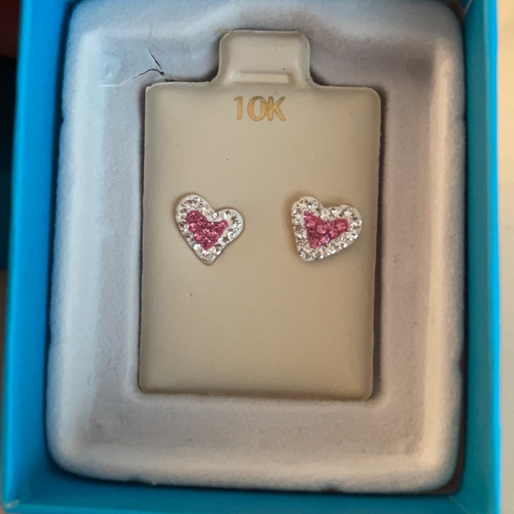 beautiful pagoda pink heart earrings!!!